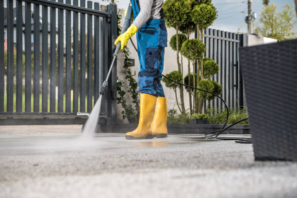 Best Restaurant Pressure Washing  in Deephaven, MN